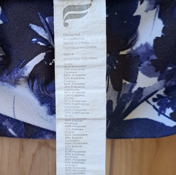 Fabletics leggings Mesh Bottom women's size M - Picture 3 of 11